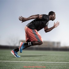 世俱杯直播-法甲防守反击战术拆解：快速转换的艺术与技术