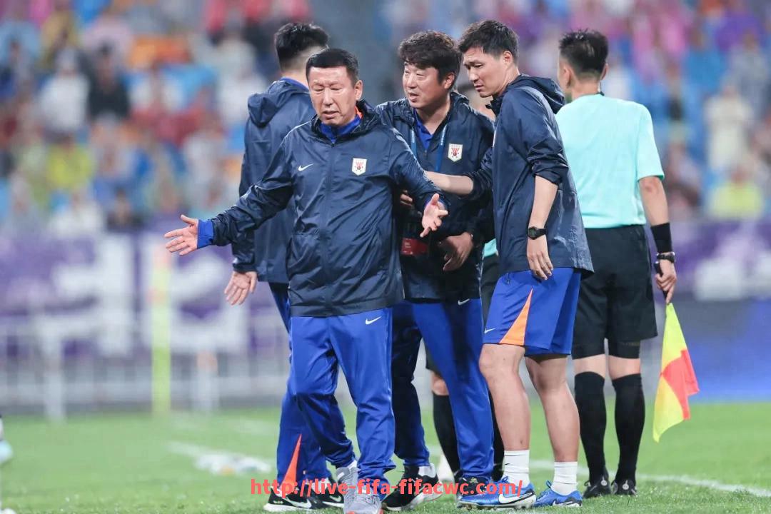 世俱杯直播-2024年NBA新晋教练执教风格对球队进攻节奏的塑造效果